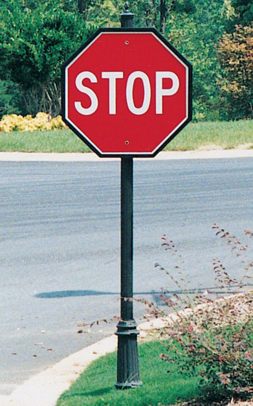 green stop sign