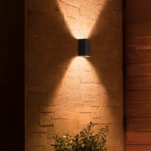 Hue Resonate Outdoor Wall Light White LED Lantern