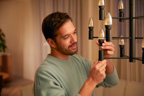 Philips Hue Candelabra E14 – waiting is over