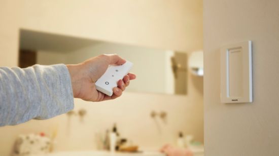 Philips hue deals dimmer switch battery