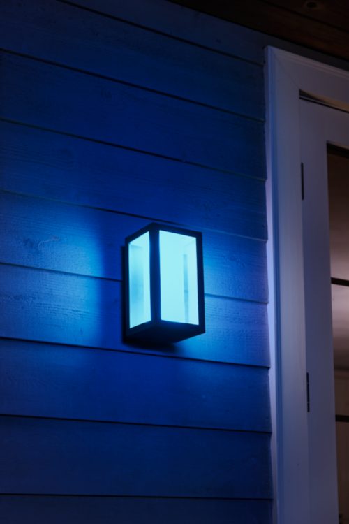 Philips hue impress wall outlet lantern