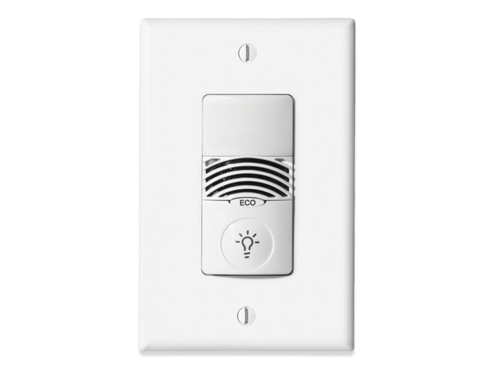 Dual motion sensor on sale light switch